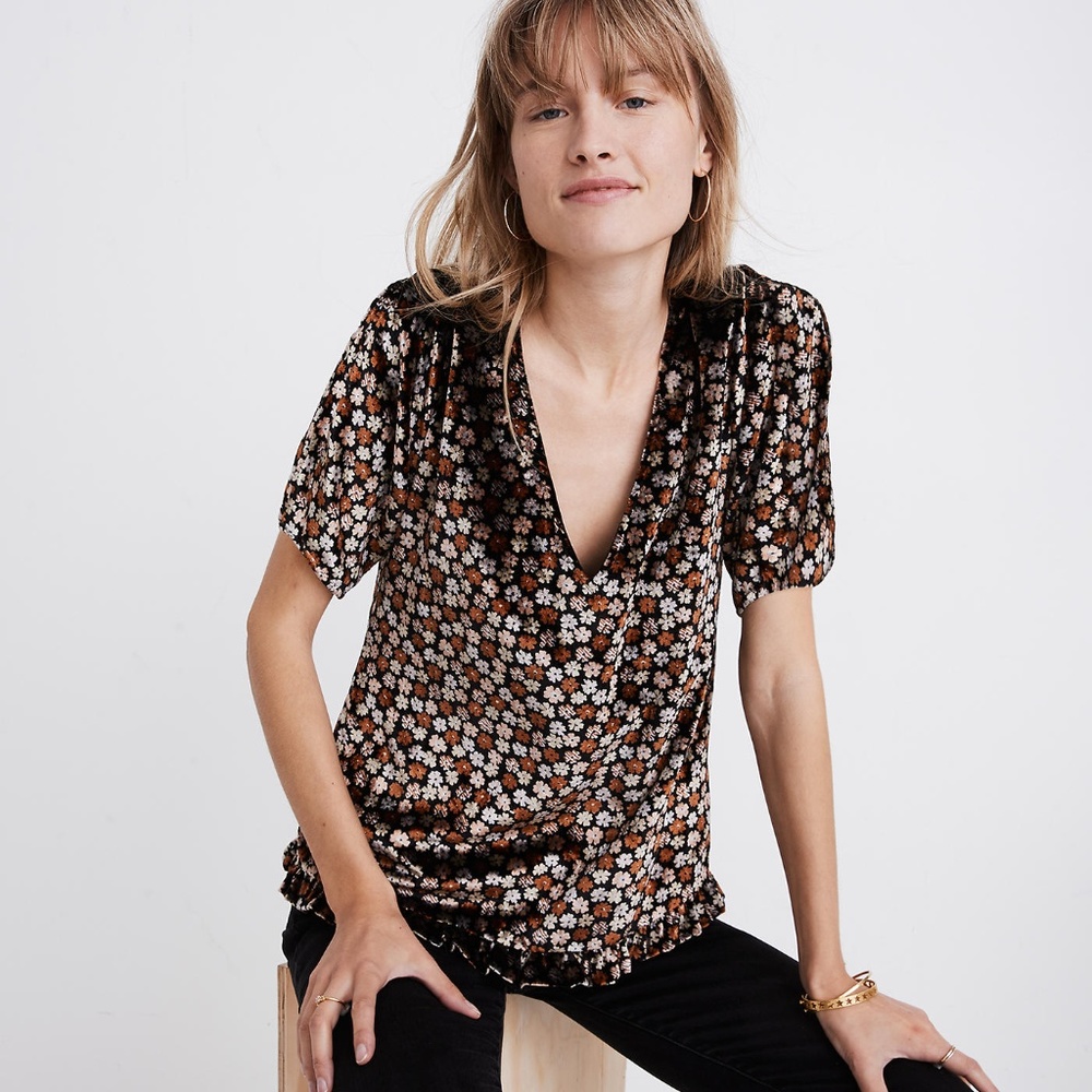 Velvet Tulip-Sleeve Ruffle Top in Petite Blooms